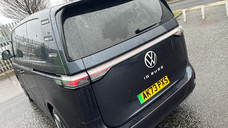 Volkswagen ID. Buzz 150kW Style Pro 77kWh 5dr Auto Electric Estate